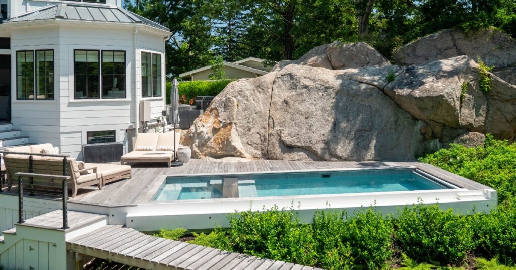 Small Pools, Big Impact: Discovering Plunge Swimming Pools