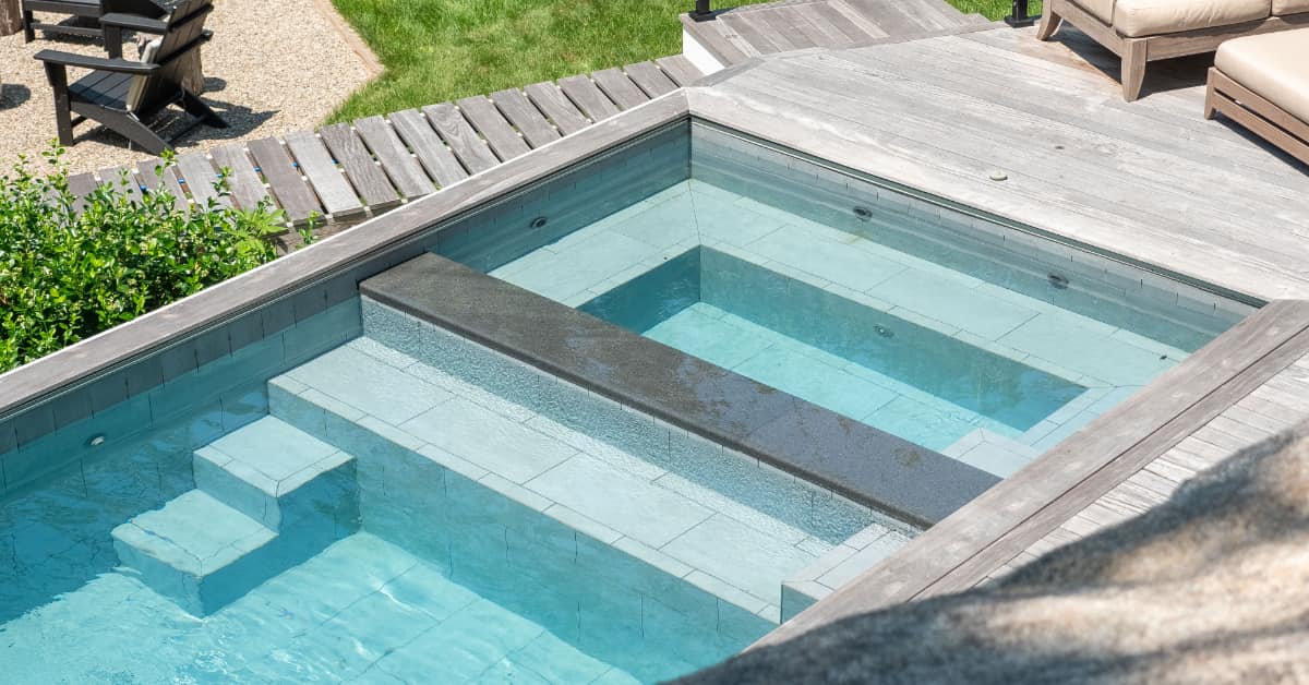 Plunge Pools For The Ultimate Luxury Backyard Oasis